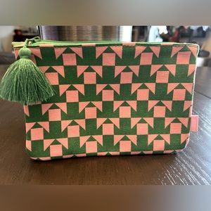Ipsy Glambag in Pink & Green Canvas, NEW Never Used